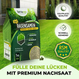 Ein grüner Beutel des TerraUno Moosfrei Soforthilfe Sets ist auf einer Wiese abgebildet, mit Symbolen für "effektive Moosentfernung", "schnelle Wirkung" und "Premiumqualität". Der Text lautet: "Sag Moos Ade - für einen gesunden, perfekten Rasen.