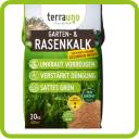 Sack „Terraugo Garten-  RasenKalk“, 20 kg, mit einem Etikett, das verbessertes Wachstum, eine optimierte Düngung und ein sattes Grün hervorhebt. Die Verpackung ist mit grünen und gelben Akzenten gestaltet.