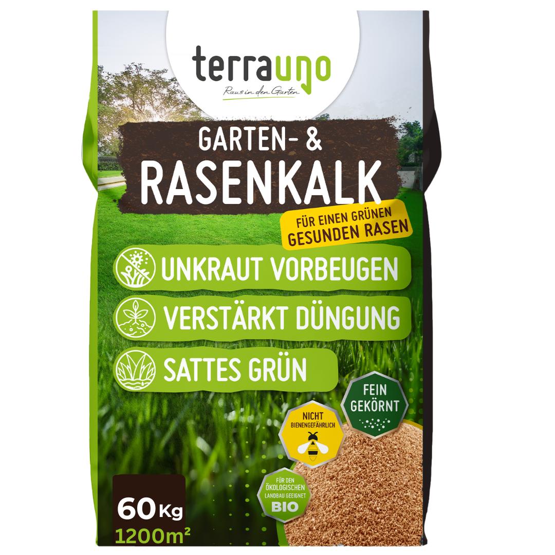Ein 60-kg-Sack TerraUno Rasenkalk - Angebot deckt 1200 m² ab, gleicht den pH-Wert des Bodens aus, entfernt Moos und sorgt für saftig grünen Rasen. Das feine organische Granulat lässt sich leicht ausbringen, verbessert die Düngung und hilft bei der Unkrautbekämpfung.
